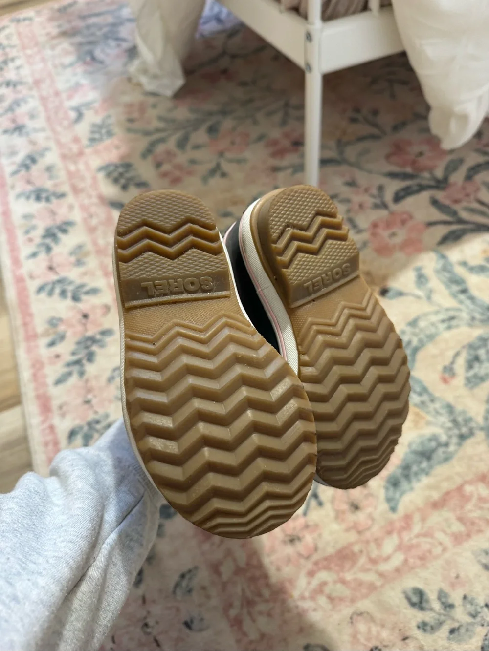 Sorel waterproof winter boots toddler size 9
